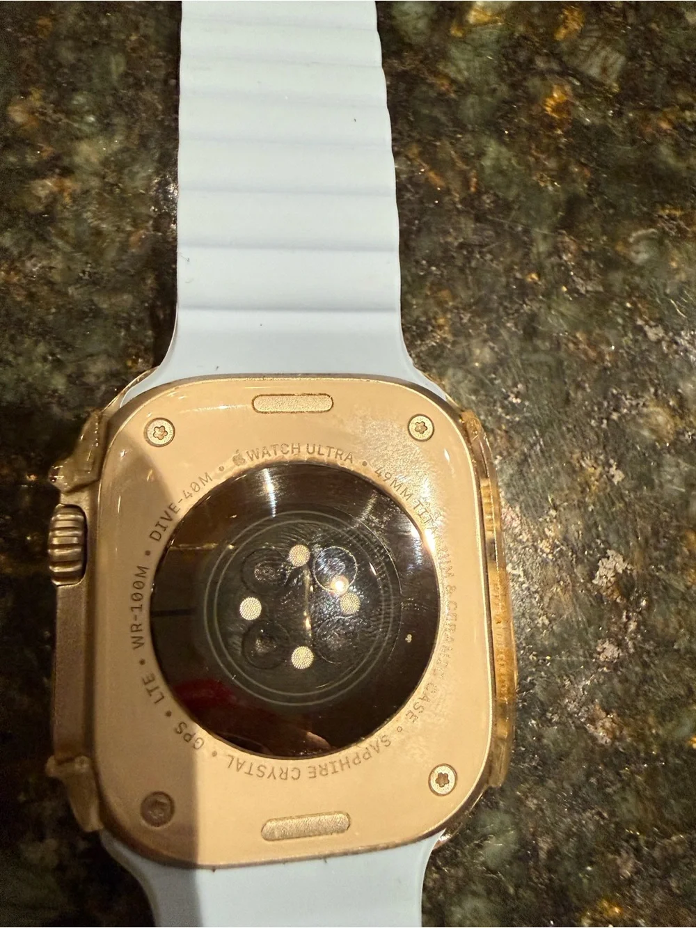 White Leather-Style Magnetic Watch Band for Smartwatches